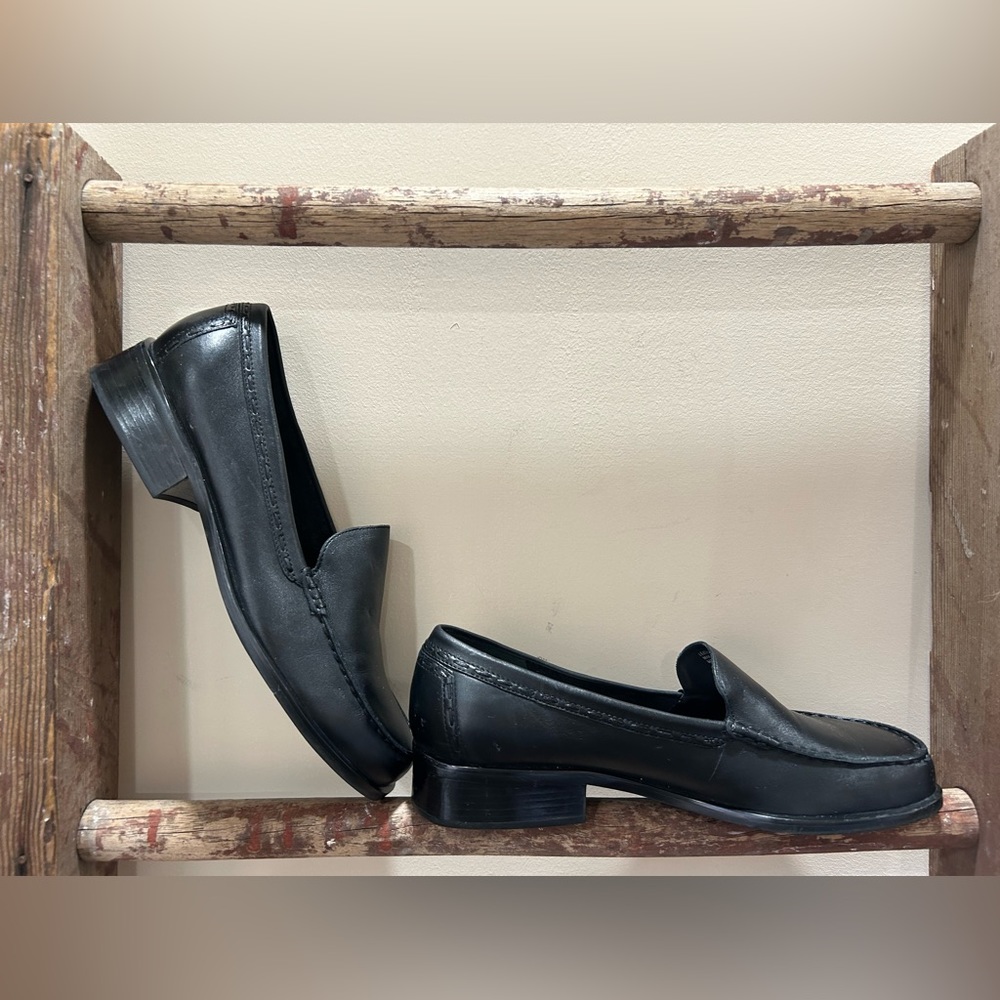 Etienne Aigner Loafer Shoes - Picture 2 of 5